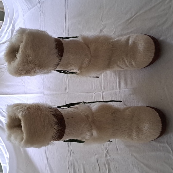 Dalbello Women's Goat Hair Boots in white - Picture 2 of 13